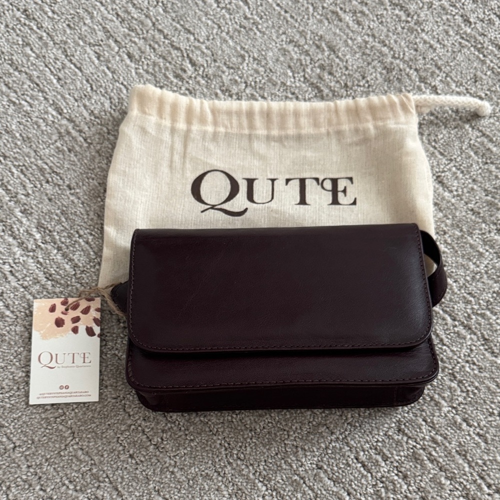 NWT Qute by Stephania Quartararo California Belt Bag in Cabernet Leather